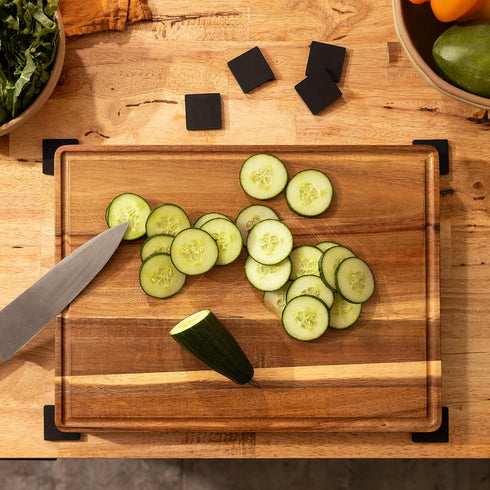 Non-Slip Cutting Board Feet, Set of 8 Anti-Skid Silicone Pads, Heat Resistant Trivets, Small Rubber Feet for Protection