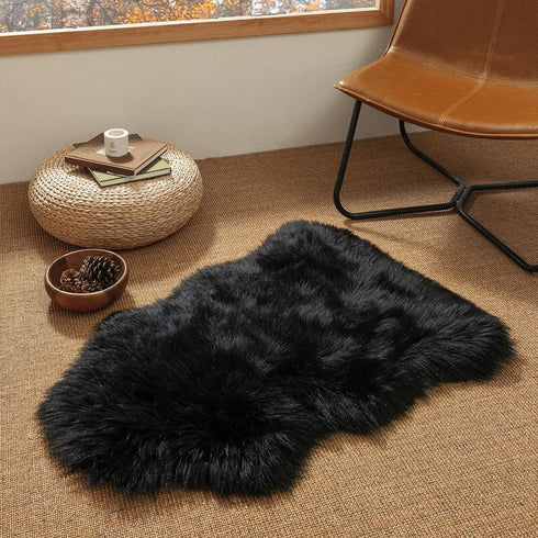 Ashler Faux Fur Rug, Black Area Rug, Fluffy Sheepskin Fur, Ultra Soft 2 x 3 Ft, Machine Washable Shag Rug for Nursery,