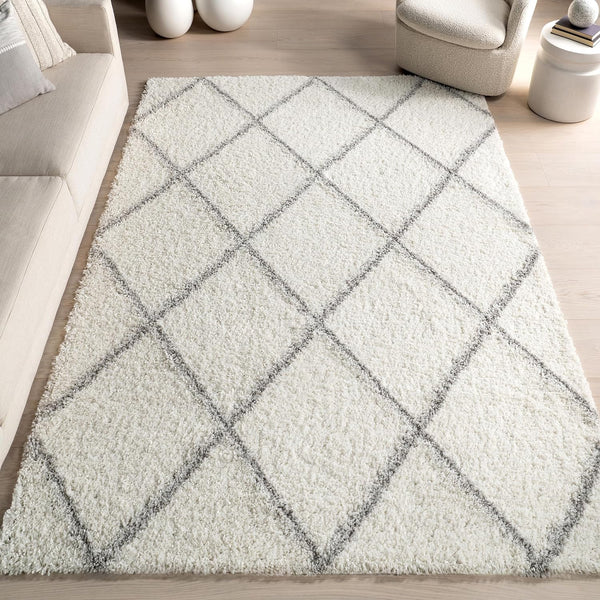 nuLOOM 2x3 Tess Moroccan Shag Area Rug, Modern/Contemporary White/Grey Accent Rug for Living Room, Bedroom, Nursery