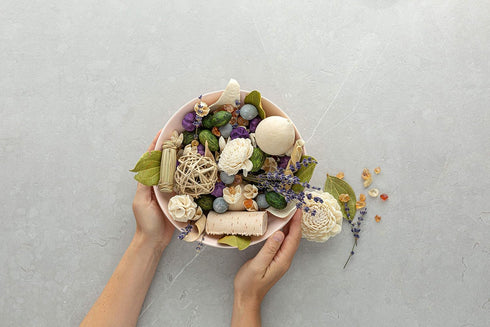 20 oz ANDALUCA Amber Lavender Potpourri | Large Bag + Fragrance Vial | Scents of Crushed Lavender, Crystal Amber, White