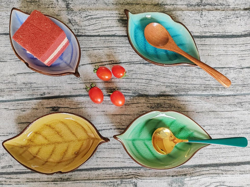 Ice Cracks Leaf Ceramic Spoon Rest for Stove Top, Cute Cooking Spoon Holder for Kitchen Counter 1 PCS (Sapphire)