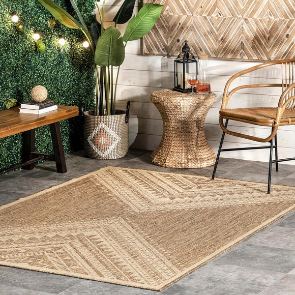 nuLOOM 2x3 Landry Aztec Indoor/Outdoor Accent Rug, Beige