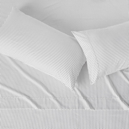 4-Piece Set, Amazon Basics Lightweight Microfiber Bed Sheet Plum, Printed, King