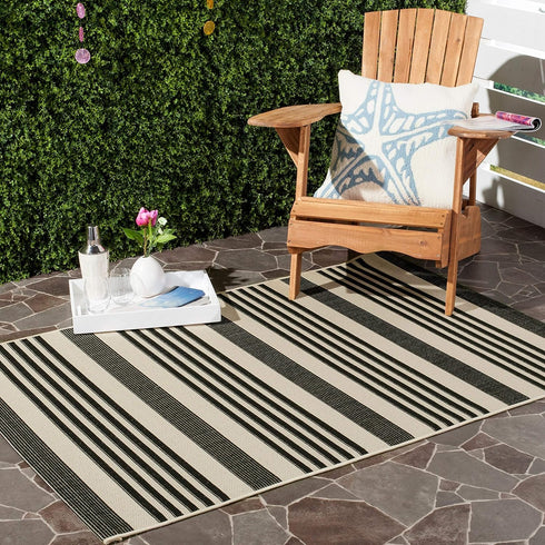 SAFAVIEH Courtyard Collection Accent Rug 2' x 3'7', Navy & Beige, Indoor/Outdoor, Washable, Non-Shedding