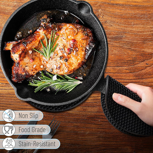 BTaT Silicone Trivet Mats, 2 Pack, Black, Round Silicone Hot Pads for Kitchen, Trivets for Hot Pots and Pans