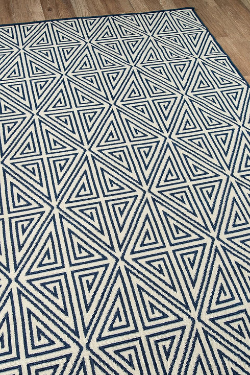 Momeni Rugs Baja Collection, 1'8" x 3'7", Contemporary Indoor & Outdoor Area Rug, Easy to Clean, Navy Blue