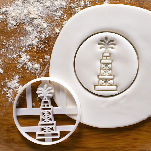 Set of 2 Cookie Cutters, Designs: Oil Derrick & Pump Jack, 2 Pieces - Bakerlogy
