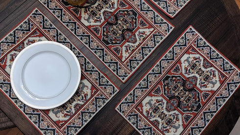 DaDa Bedding Majestic Red Kilim Rug Placemats - Set of 4 Cotton Kitchen Mats, Royal Persian Design - 13” x 19”