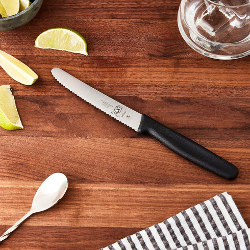 Mercer Culinary Rounded Tip Wavy Bar Knife, 4-5/16 Edge, Black Handle