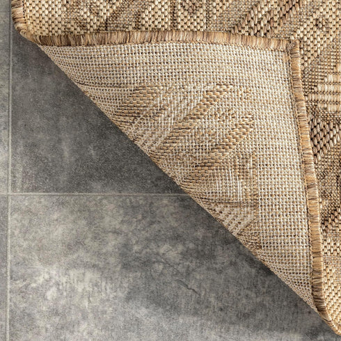 nuLOOM 2x3 Landry Aztec Indoor/Outdoor Accent Rug, Beige