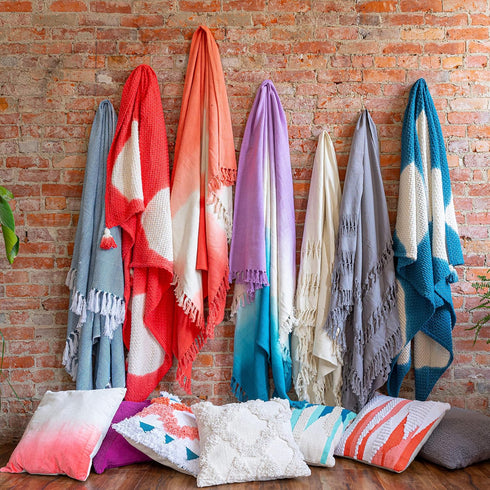 Refinery29 | Riley Collection | Premium Cotton Textured Throw Blanket, Modern Design for Luxury Home Décor (50 x 70)