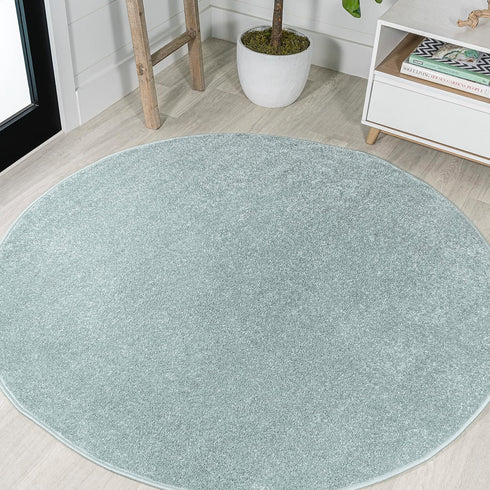 JONATHAN Y Haze Solid Low-Pile Aqua Blue 4' Round Indoor Area Rug,