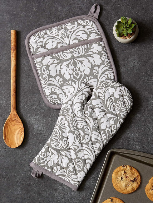 DII Quilted Kitchen Oven Mitt & Potholder Set, Gray Damask Print, 2 Piece, OM 6.5x12/PH 8x8.5